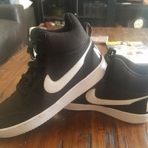 Nike Mid Court Boroughs